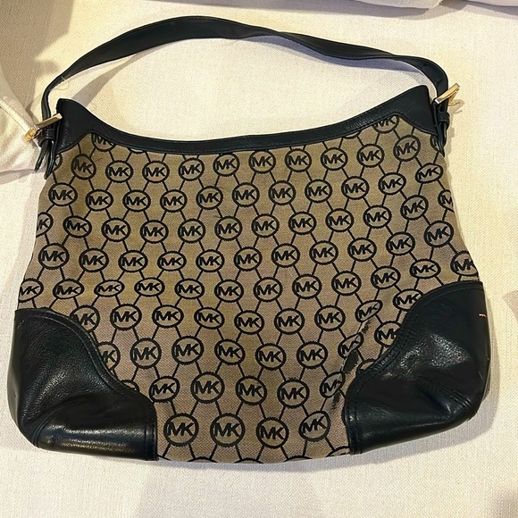 Michael Kors signature MK Hobo bag, large brown and‎ black - Picture 2 of 8